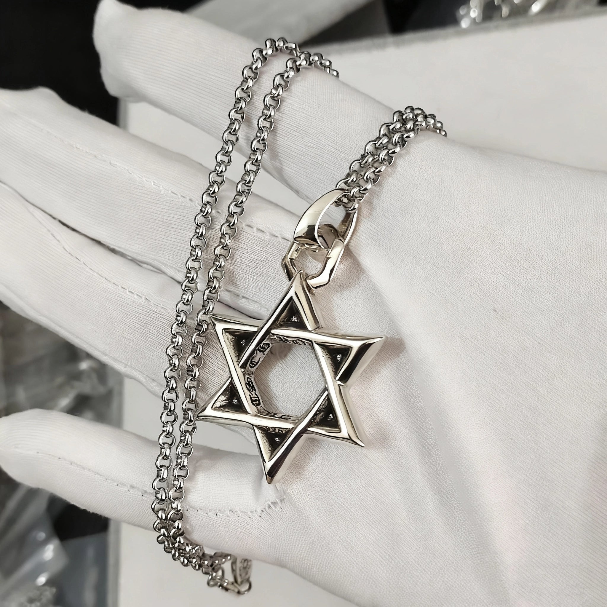 A set of large pointed stars